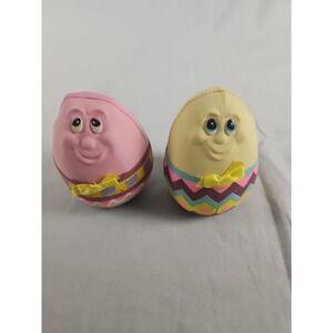 2 Vintage Dakin Humpty Dumpty Egg Plush Toys‎